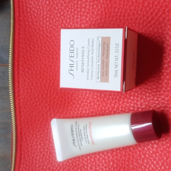 Shiseido Cute Makeup Bundle Lot - Picture 5 of 8